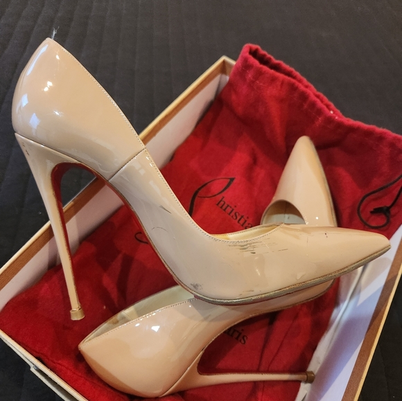 Christian Louboutin So Kate Patent Pump - Picture 3 of 9